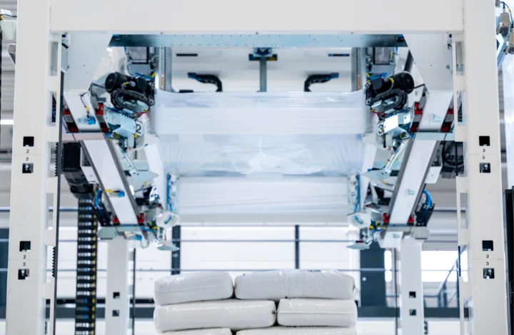 Haubenstretchmaschinen